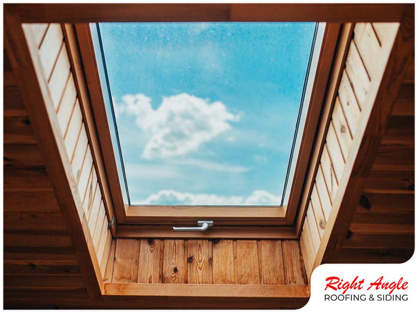 Right Angle Roofing & Siding